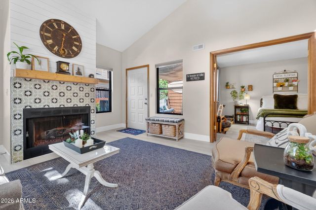 253 CREEKSIDE Circle C, Prescott, AZ 86303
