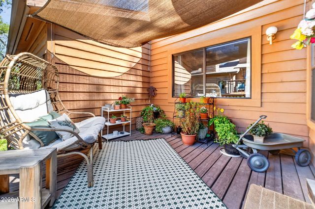 253 CREEKSIDE Circle C, Prescott, AZ 86303
