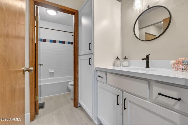 253 CREEKSIDE Circle C, Prescott, AZ 86303