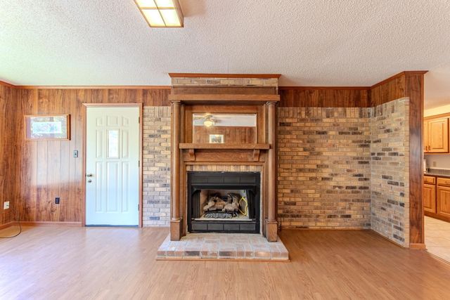 841 SANFORD ST, Henderson, TN 38340