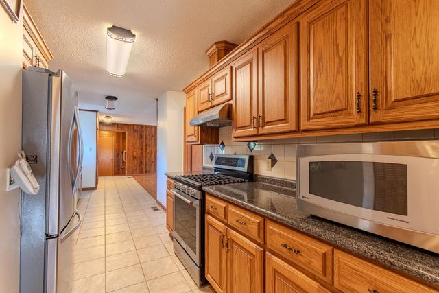 841 SANFORD ST, Henderson, TN 38340