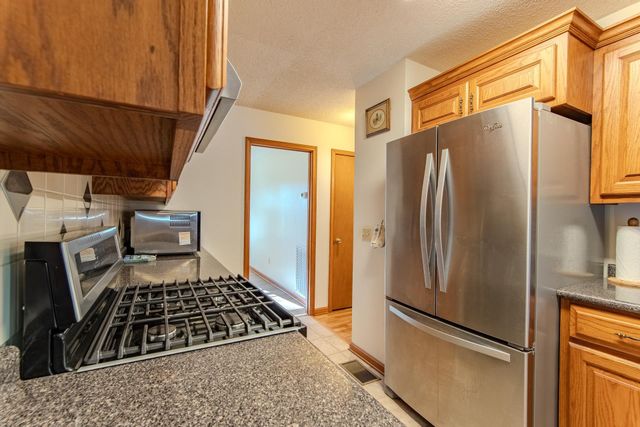 841 SANFORD ST, Henderson, TN 38340