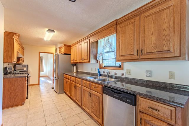 841 SANFORD ST, Henderson, TN 38340