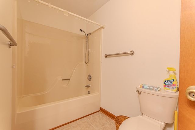 841 SANFORD ST, Henderson, TN 38340