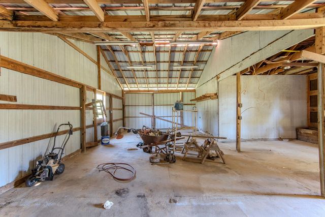 841 SANFORD ST, Henderson, TN 38340