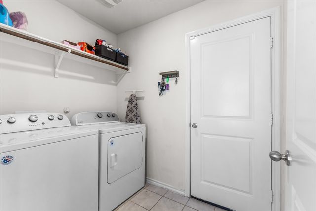 2076 Puma Street, Crandall, TX 75114