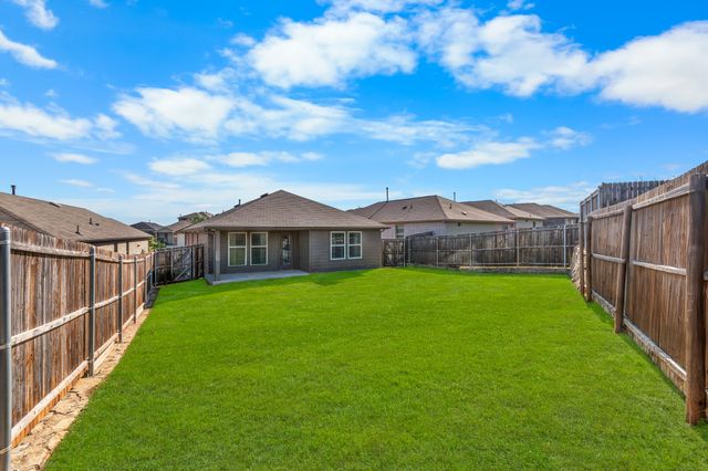 2076 Puma Street, Crandall, TX 75114