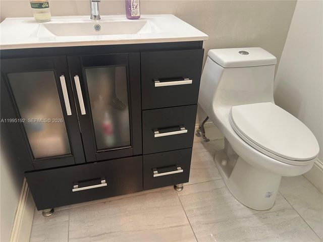 8900 Washington Blvd 405A, Pembroke Pines, FL 33025