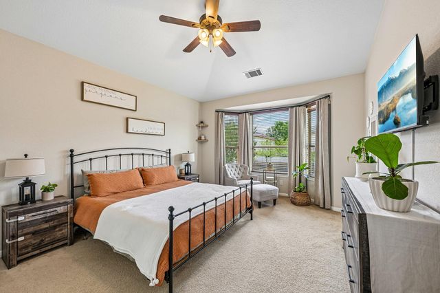 197 Bloomsbury DR, Kyle, TX 78640