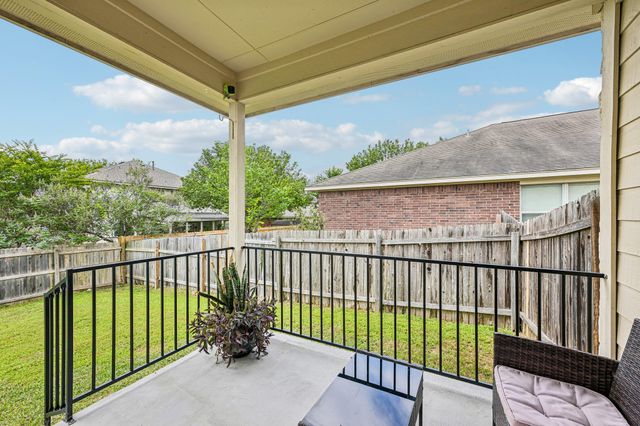 197 Bloomsbury DR, Kyle, TX 78640