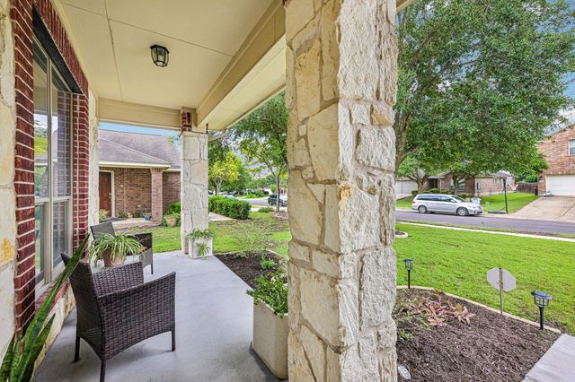 197 Bloomsbury DR, Kyle, TX 78640