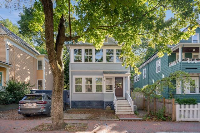 20 Mead St 1, Cambridge, MA 02140