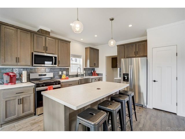 1684 9th St, Limon, CO 80828