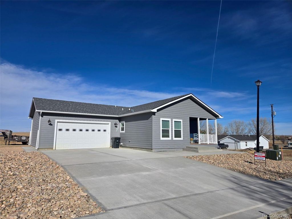 1684 9th St, Limon, CO 80828