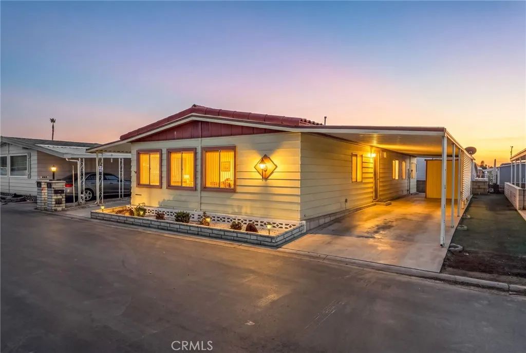 601 N Kirby 291, Hemet, CA 92545