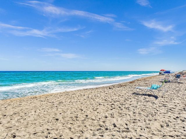 1147 Hillsboro Mile 802, Hillsboro Beach, FL 33062