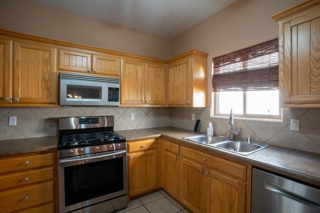 829 Bosque Vista Drive, Bernalillo, NM 87004