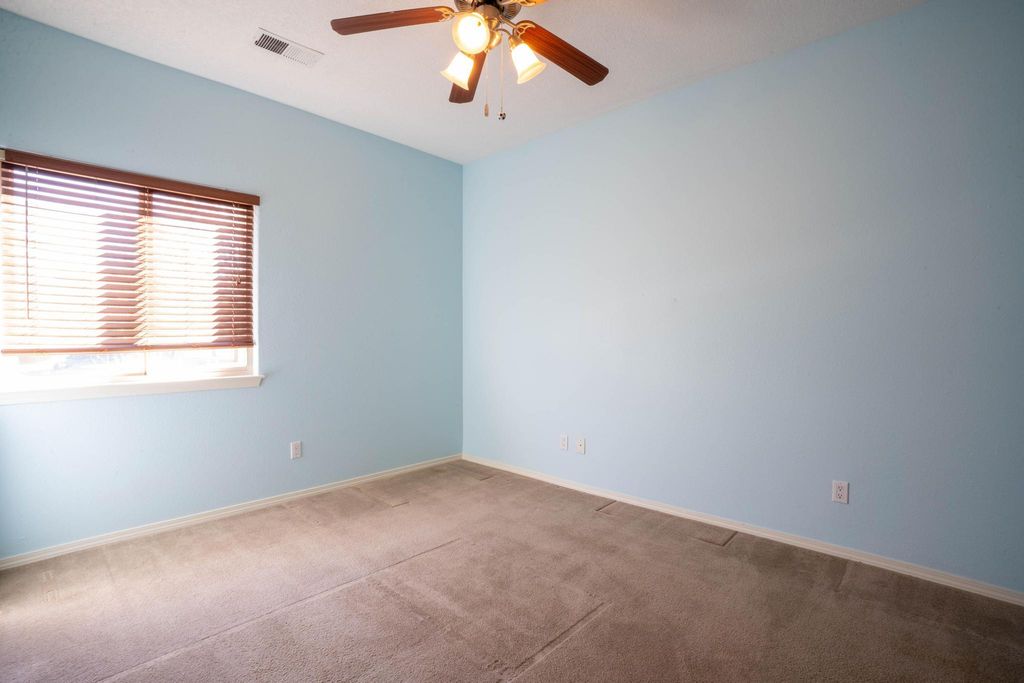 Image 24 of property listing at 829 Bosque Vista Drive, Bernalillo, NM 87004