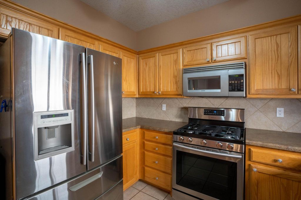 Image 9 of property listing at 829 Bosque Vista Drive, Bernalillo, NM 87004