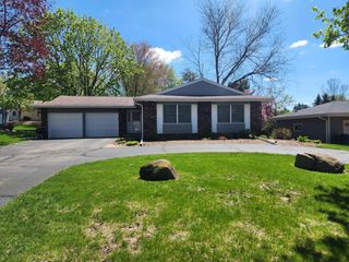 1120 W Blackhawk DRIVE, Fort Atkinson, WI 53538