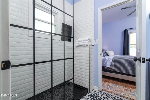 187 W Copper Street, Superior, AZ 85173