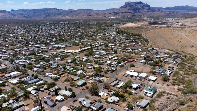 187 W Copper Street, Superior, AZ 85173