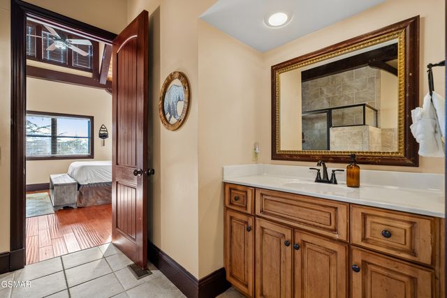 3050 Summit Trails Drive, Sevierville, TN 37876