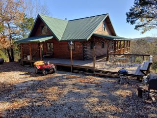 582 Rubin Ln., Isabella, MO 65676