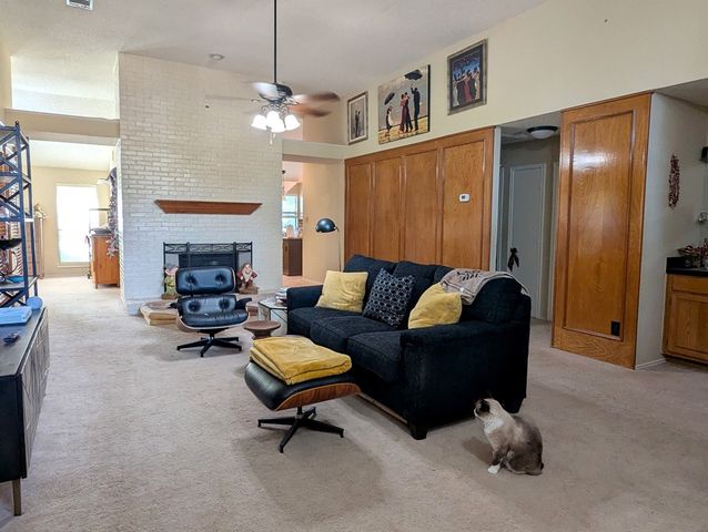 3405 Spring Willow Drive, Grapevine, TX 76051