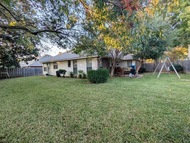 3405 Spring Willow Drive, Grapevine, TX 76051
