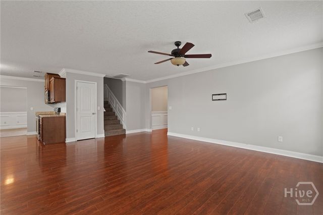 220 Augusta Way, Hinesville, GA 31313