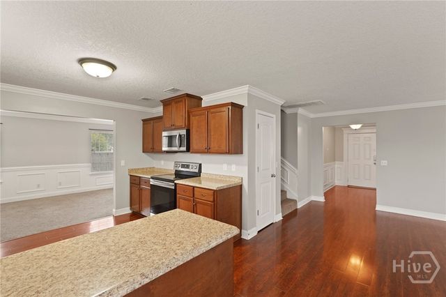 220 Augusta Way, Hinesville, GA 31313