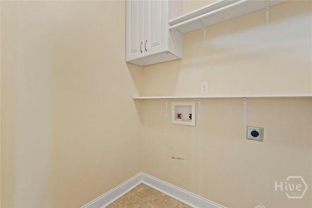 220 Augusta Way, Hinesville, GA 31313