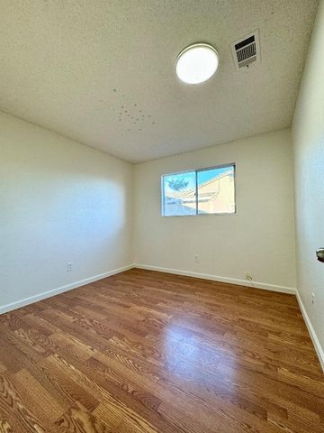 73 Chipman Lane, Suisun City, CA 94585