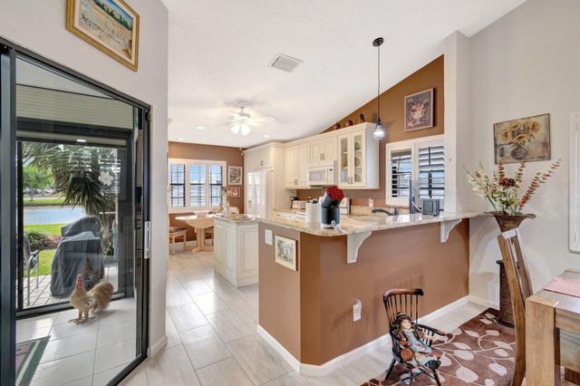 8240 Waterline Drive, Boynton Beach, FL 33472