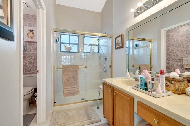 8240 Waterline Drive, Boynton Beach, FL 33472