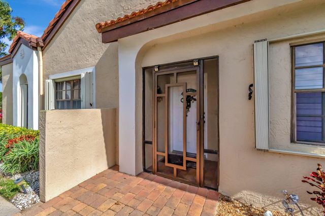 8240 Waterline Drive, Boynton Beach, FL 33472