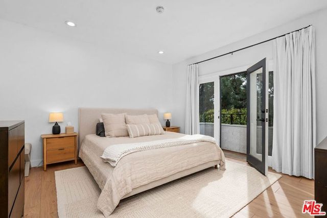 1133 9th Street 202, Santa Monica, CA 90403