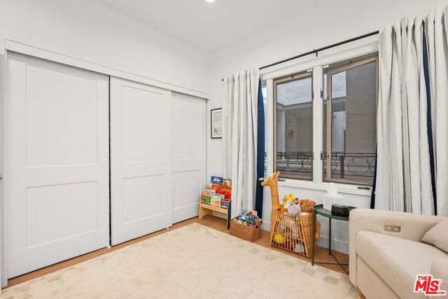 1133 9th Street 202, Santa Monica, CA 90403