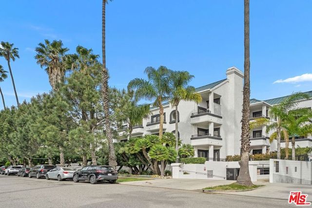 1133 9th Street 202, Santa Monica, CA 90403