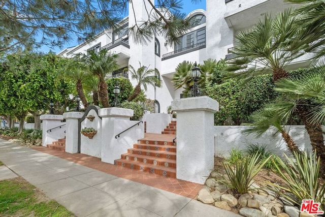 1133 9th Street 202, Santa Monica, CA 90403