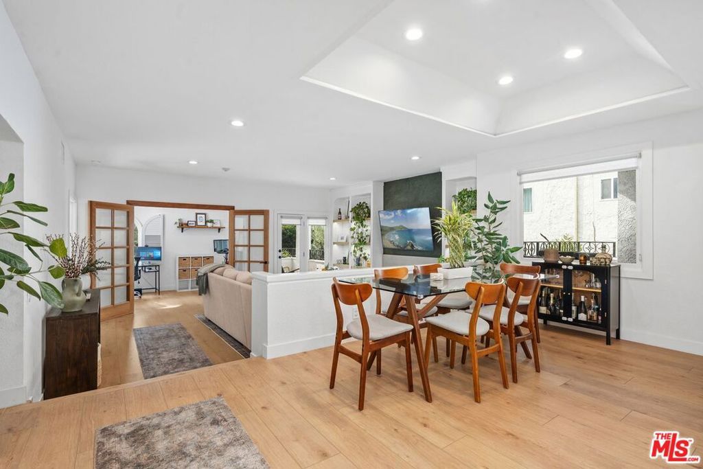 1133 9th Street 202, Santa Monica, CA 90403