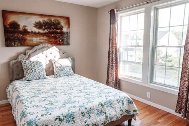 15 Locust Lane 15, Hopkinton, MA 01748