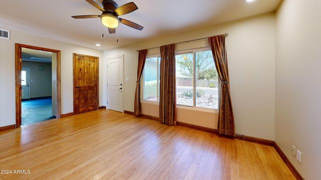 11020 S MANDAN Street, Phoenix, AZ 85044
