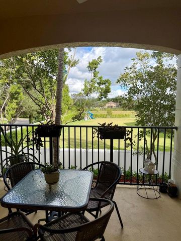 4520 Danson Way, Delray Beach, FL 33445