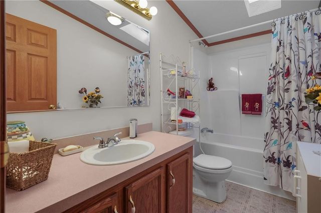 16 Giovanni-Rose Court, Coventry, RI 02816