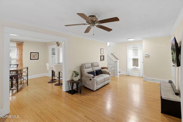 320 S Summit Street, Bowling Green, OH 43402