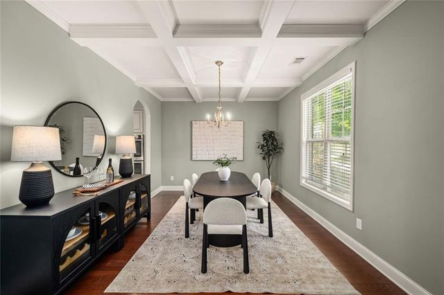719 Park Manor Drive SE, Smyrna, GA 30082