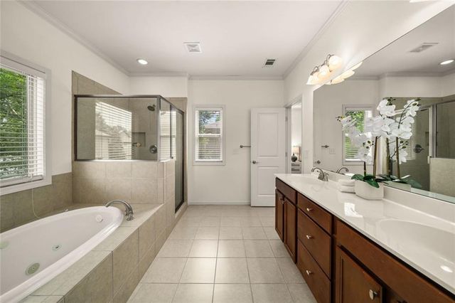 719 Park Manor Drive SE, Smyrna, GA 30082