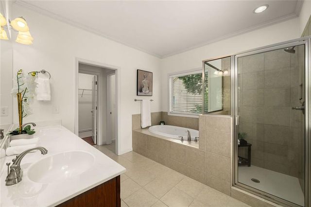 719 Park Manor Drive SE, Smyrna, GA 30082